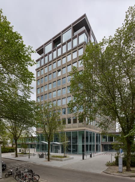 Staal-Kade Office Building Transformation